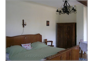 Унгария Privát Nagytótfalu, Екстериор